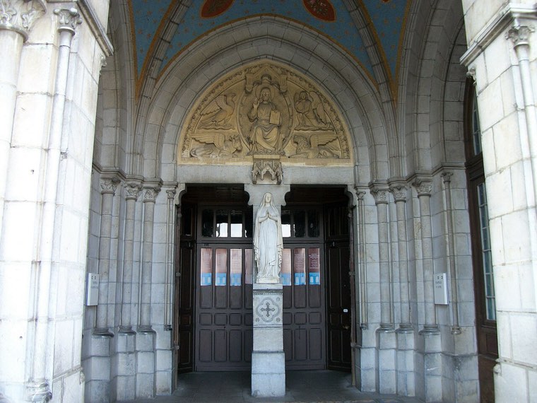 Sanctuaire de Lourdes